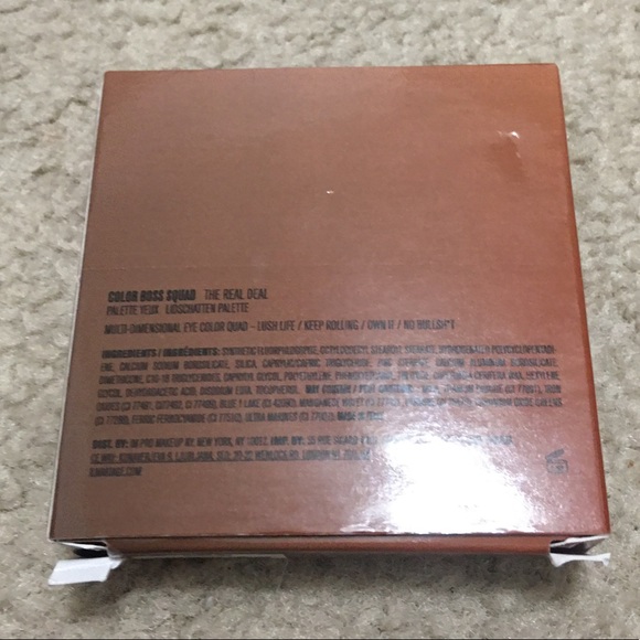 Il Makiage Color Boss Multi-Dimensional eyeshadow - Picture 3 of 8